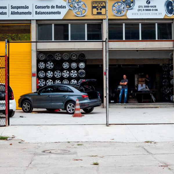 guidon_sobre_loja